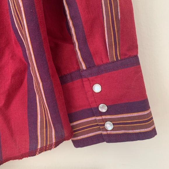Wrangler // VTG Western Striped Button Down - Picture 7 of 12
